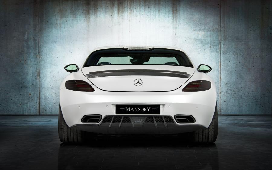  Mercedes-Benz SLS AMG by Mansory 2011 года  (фото 16 из 26)